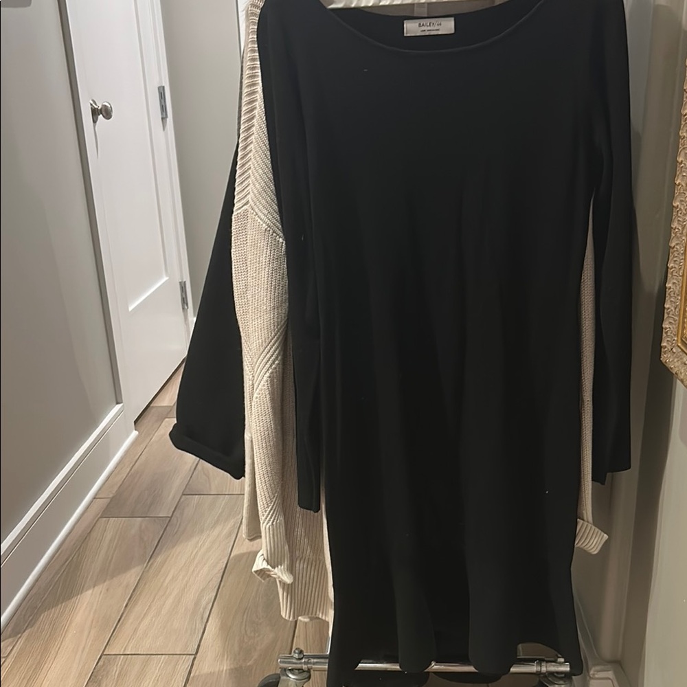 Bailey 44 Black and Cream Long Sleeve Sheath Dress